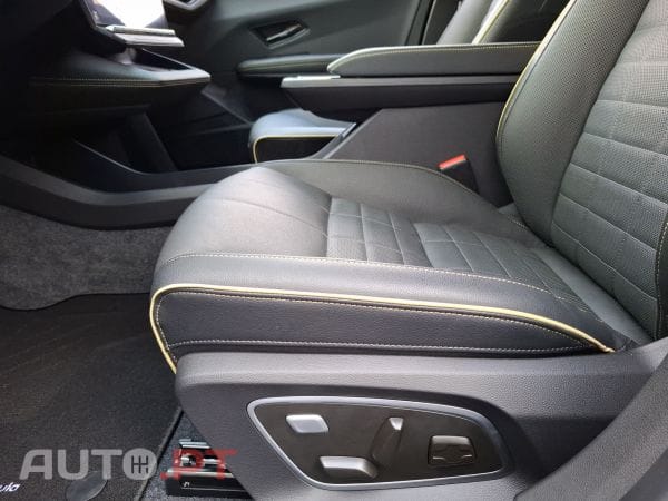 Renault Mégane Electrico E-Tech EV60 220cv Iconic Optimum charge (CA 22 + CC 130) (ICO2H J1 L-00)