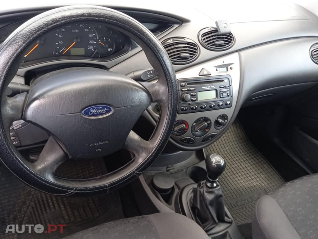 Ford Focus 1.8TDDI 90cv A/C