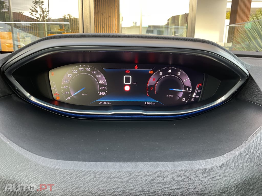 Peugeot 3008 1.2 PureTech Allure