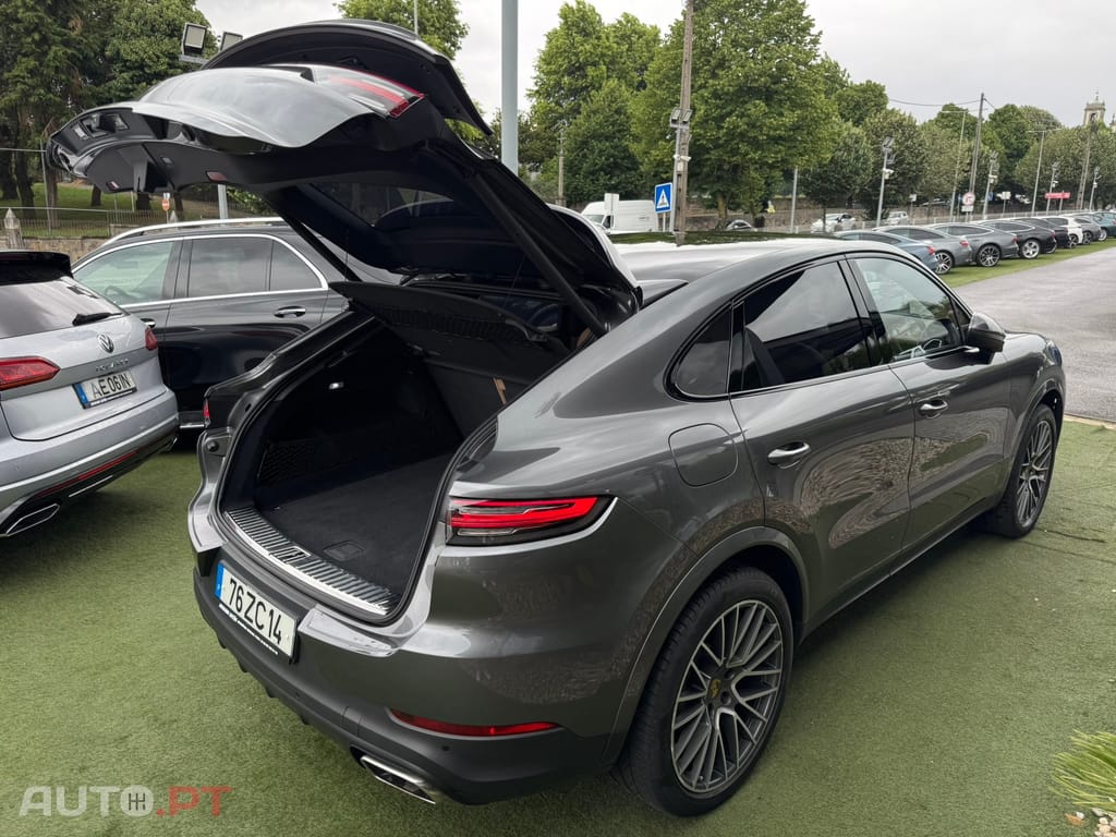 Porsche Cayenne Standard