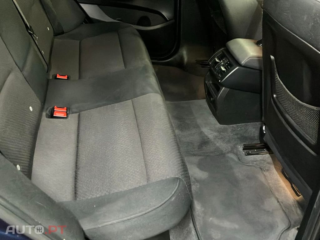 BMW X3 18 d sDrive Auto