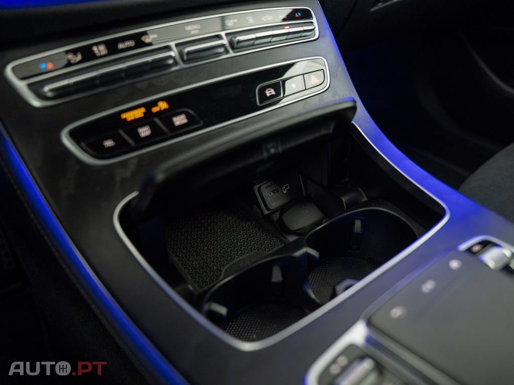 Mercedes-Benz E 300 de AMG Line