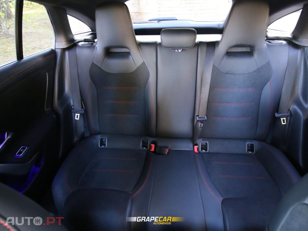 Mercedes-Benz CLA 250 AMG Line - Plug-In