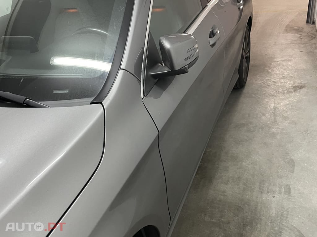 Mercedes-Benz CLA 220 Shooting Brake