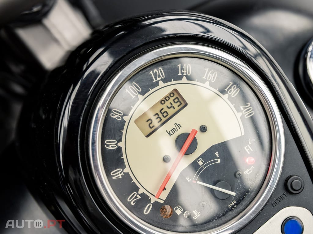 Kawasaki VN 900 CUSTOM Special Edition