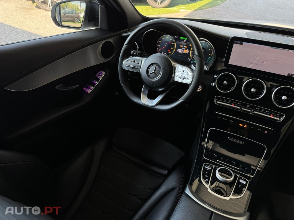 Mercedes-Benz C 300 de AMG Line