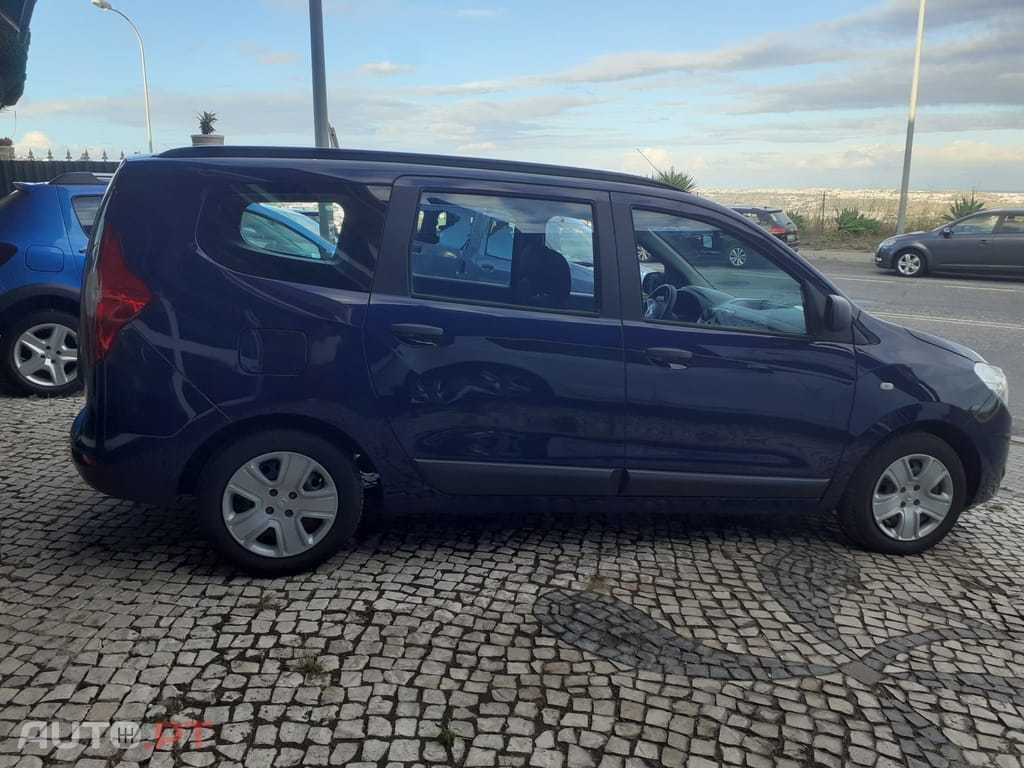 Dacia Lodgy Blue dCi 95 Essential