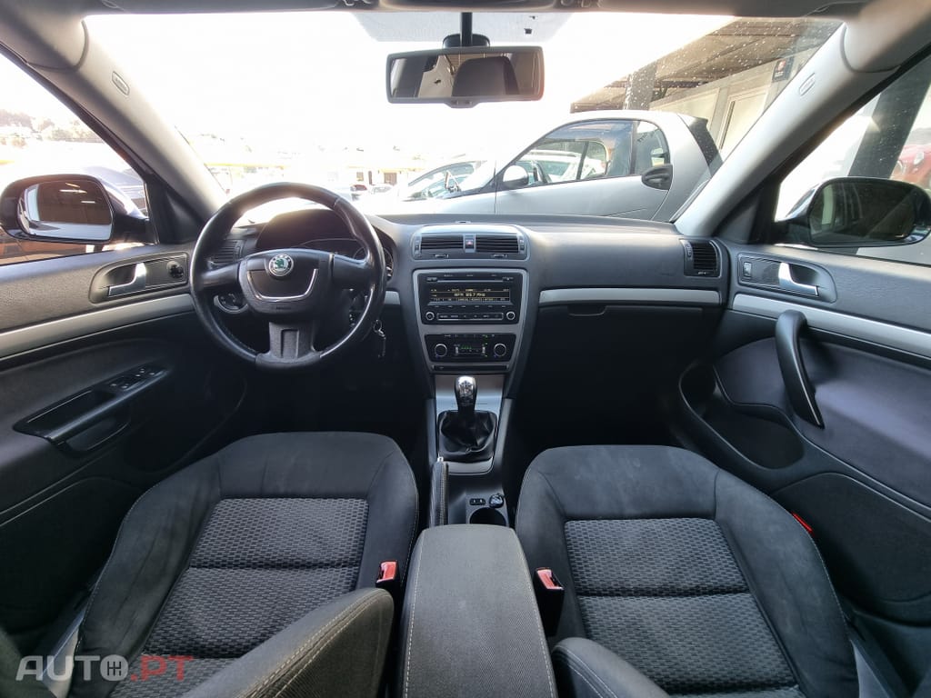 Skoda Octavia Break 1.6 TDi Elegance
