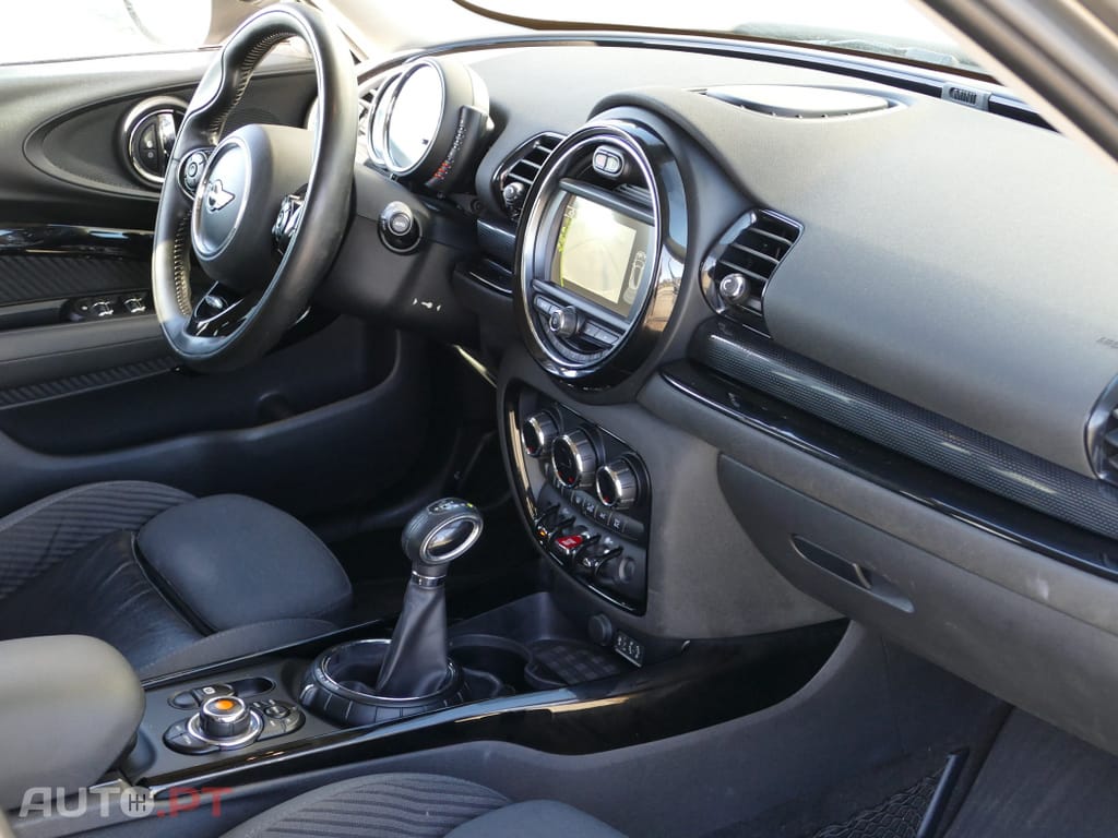MINI Clubman Cooper D Auto
