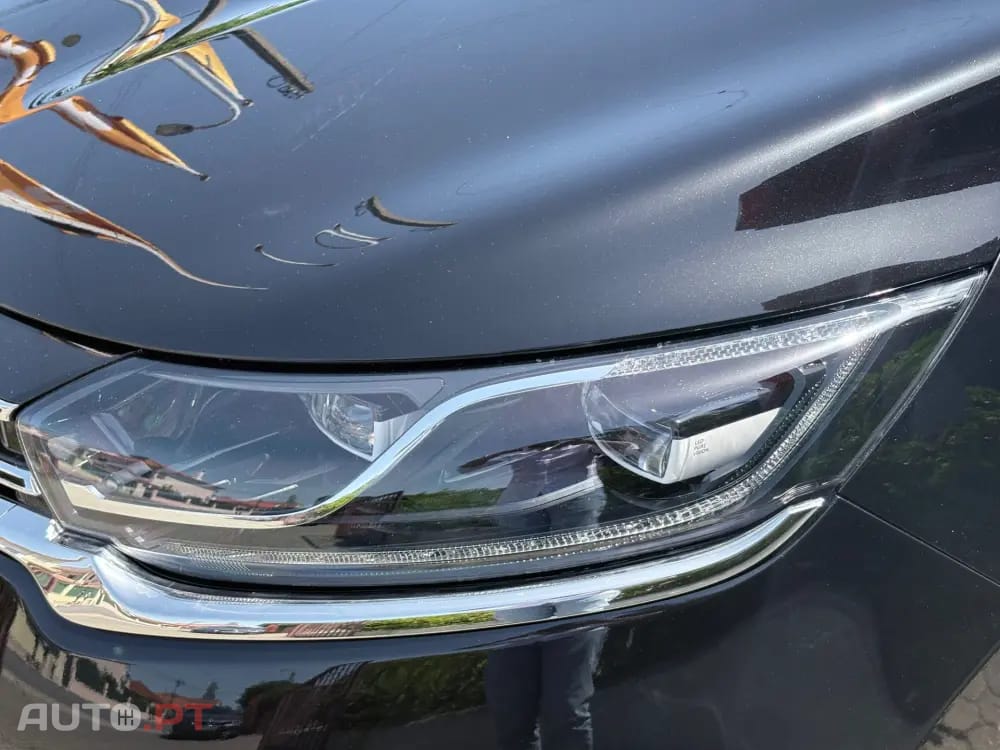 Renault Espace 1.6 dCi Initiale Paris EDC