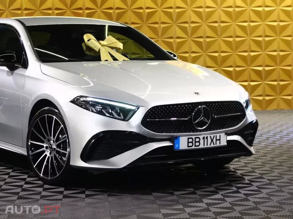 Mercedes-Benz A 250 e AMG Line