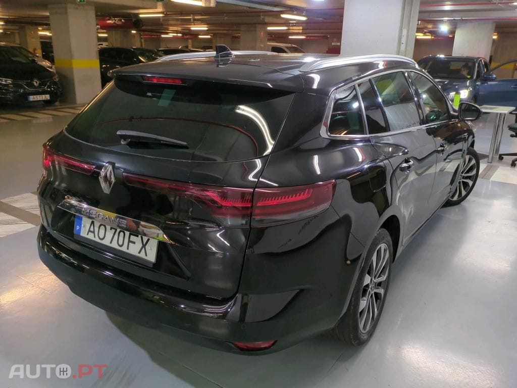 Renault Mégane Sport Tourer 1.5 Blue dCi Intens EDC