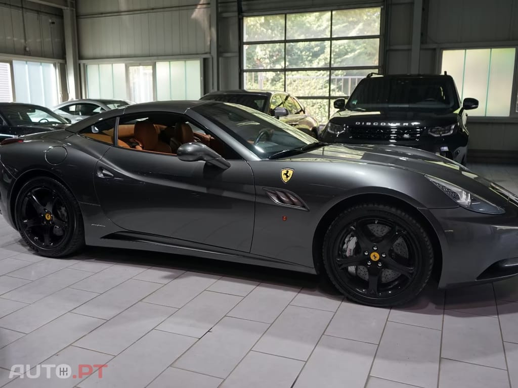 Ferrari California 4.3 V8