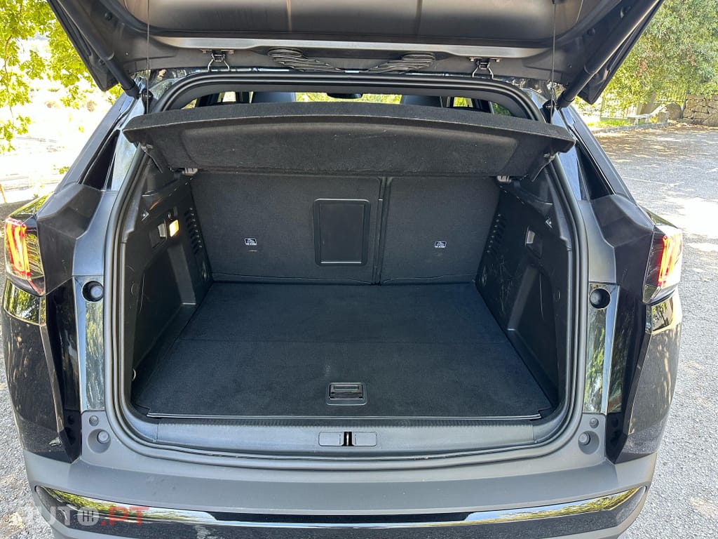 Peugeot 3008 1.6 Hybrid4 GT Pack e-EAT8