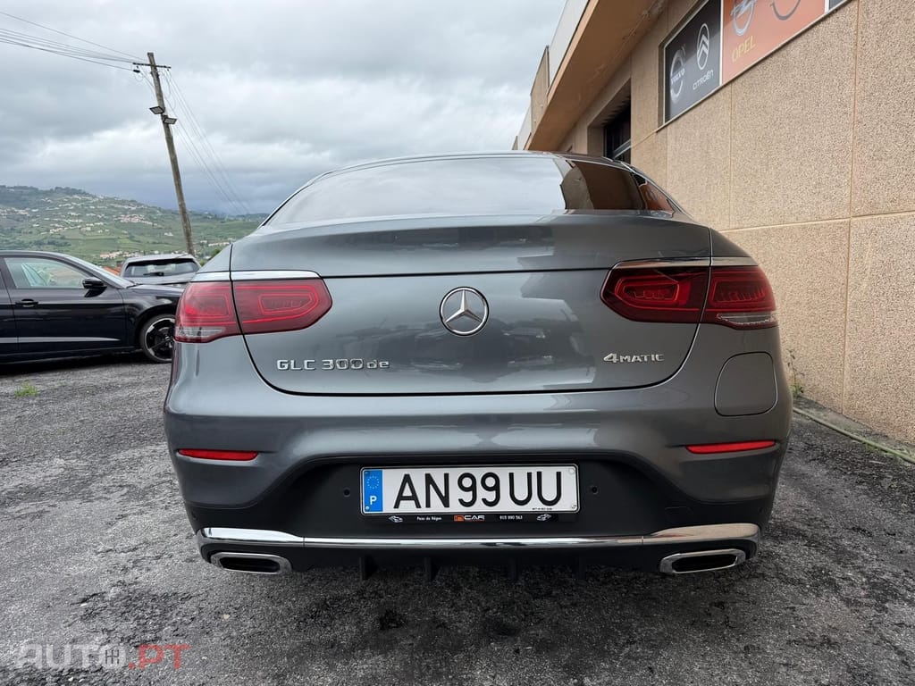 Mercedes-Benz GLC 300 de Coupé 4Matic Business Solutions