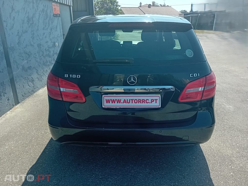 Mercedes-Benz B 180 cdi Blueefficiency - Nacional