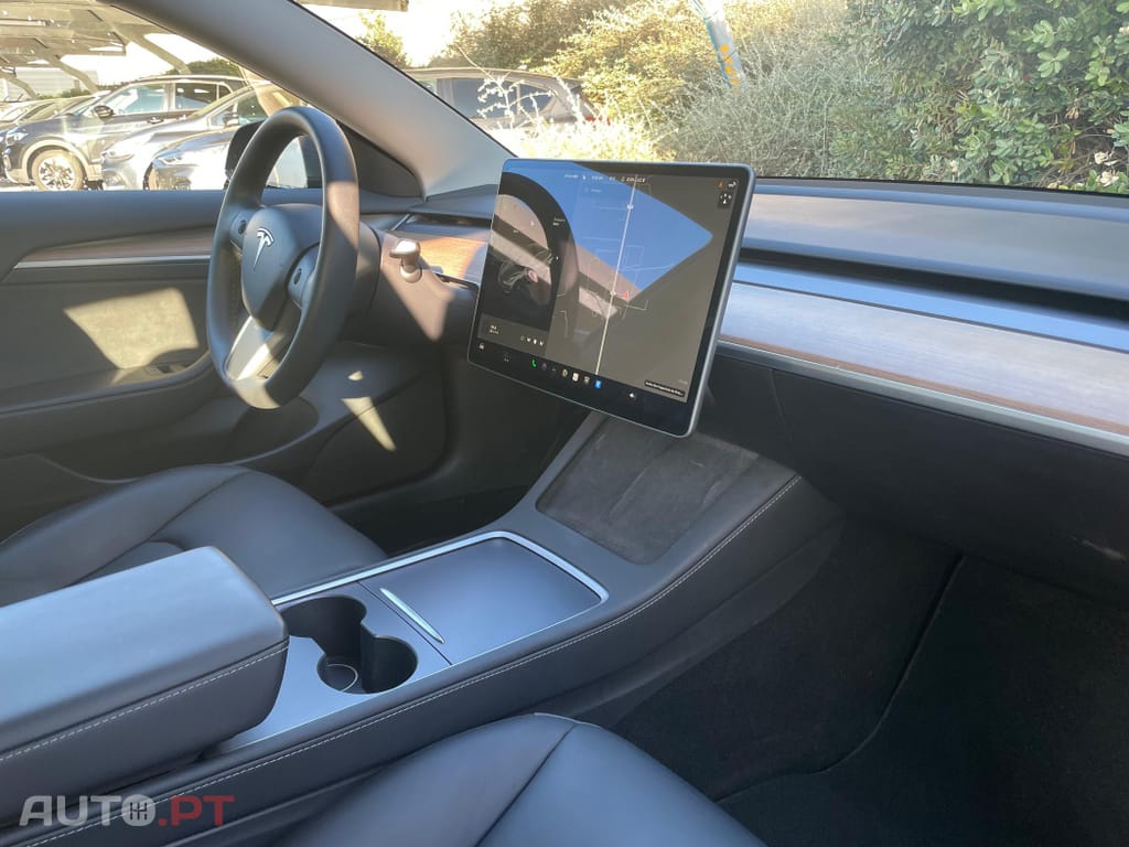 Tesla Model 3 Standard RWD Plus