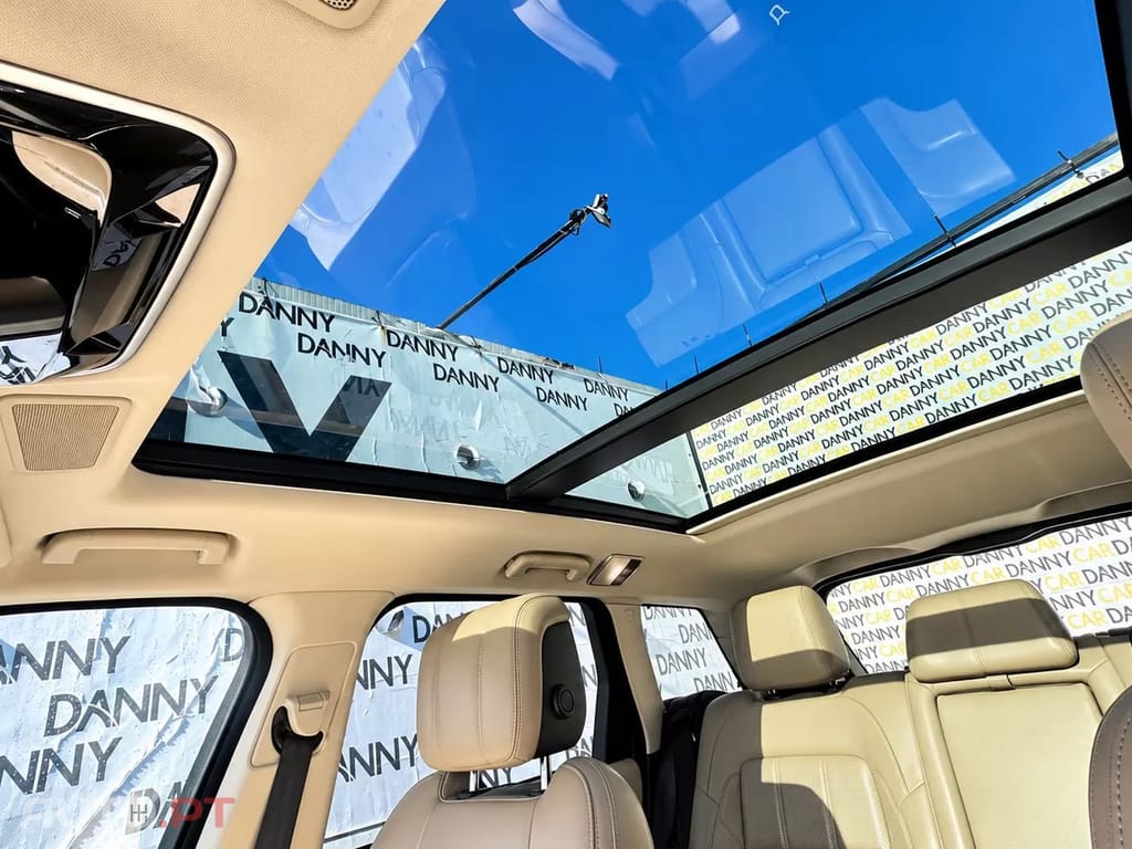 Land Rover Range Rover Sport P400e HSE