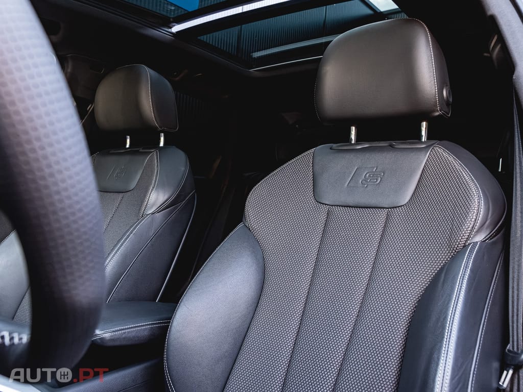 Audi A4 2.0 TDI S-line S tronic
