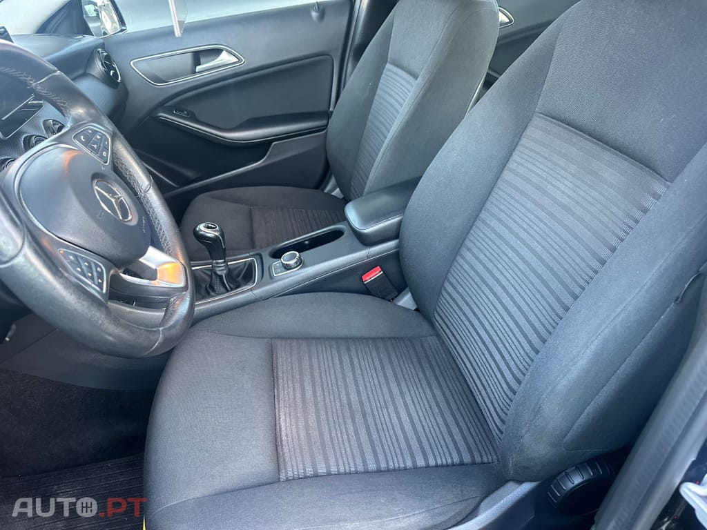 Mercedes-Benz A 180 d Fleet Pack Urban