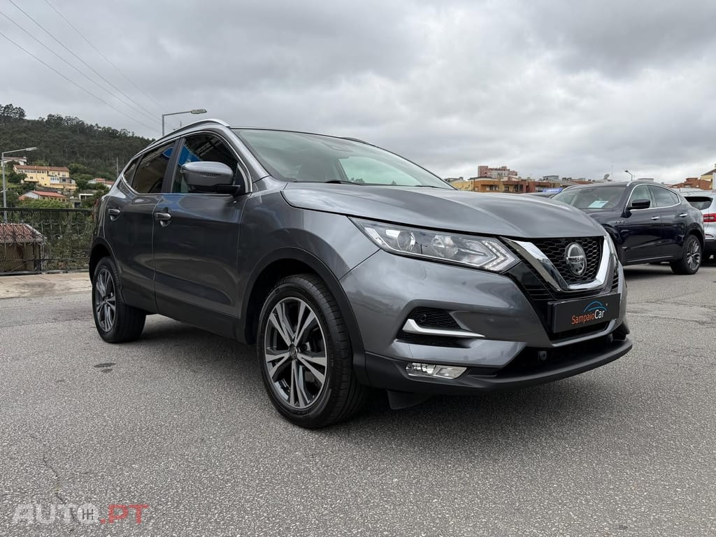 Nissan Qashqai 1.5 dCi N-Connecta J18