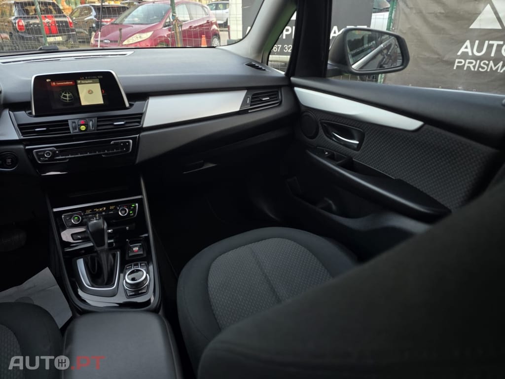 BMW 216 d 7L Advantage Auto