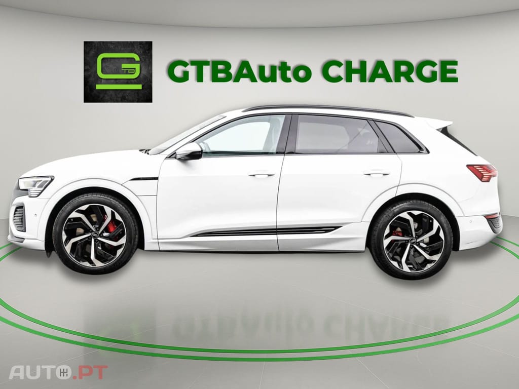 Audi Q8 E-Tron 55 S LINE BLACK I.V.A DEDUTIVEL 
