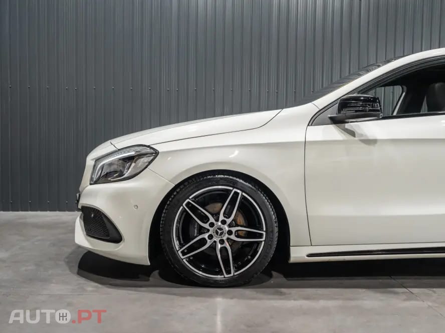 Mercedes-Benz A 180 AMG Line