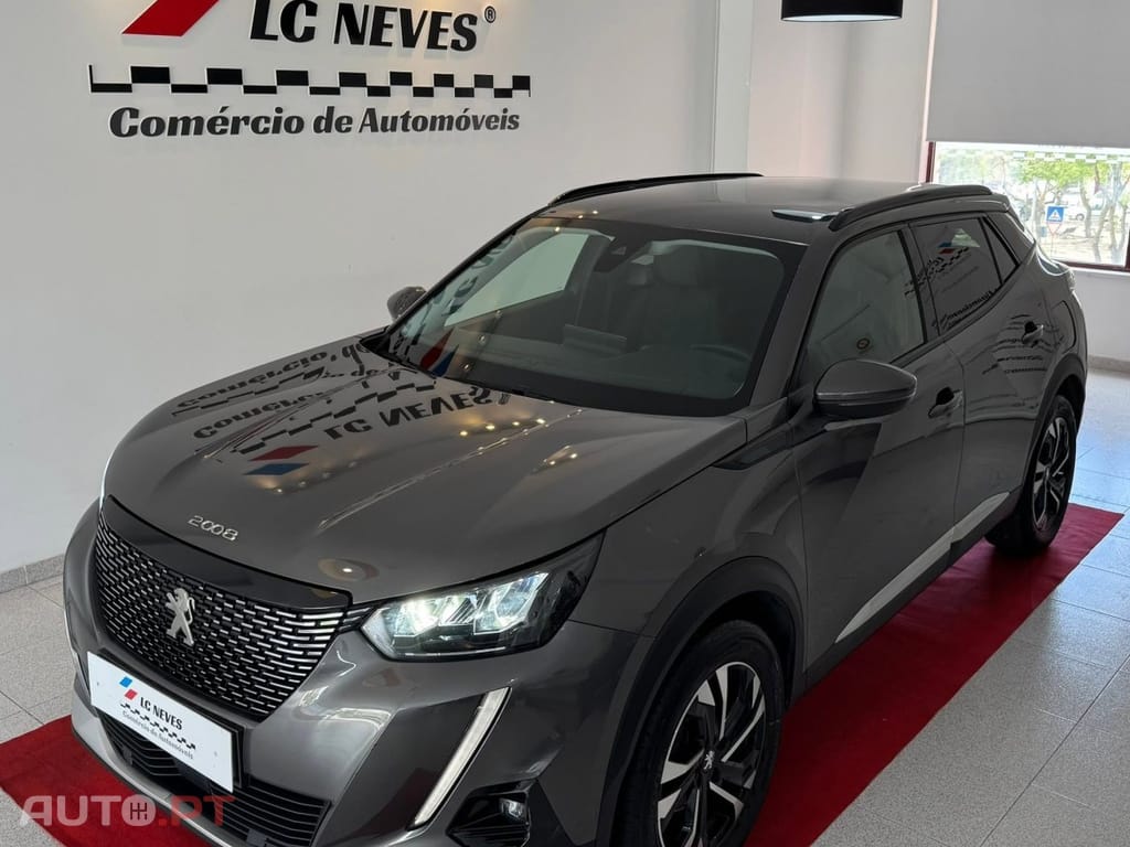 Peugeot 2008 1.2 PureTech Allure EAT8