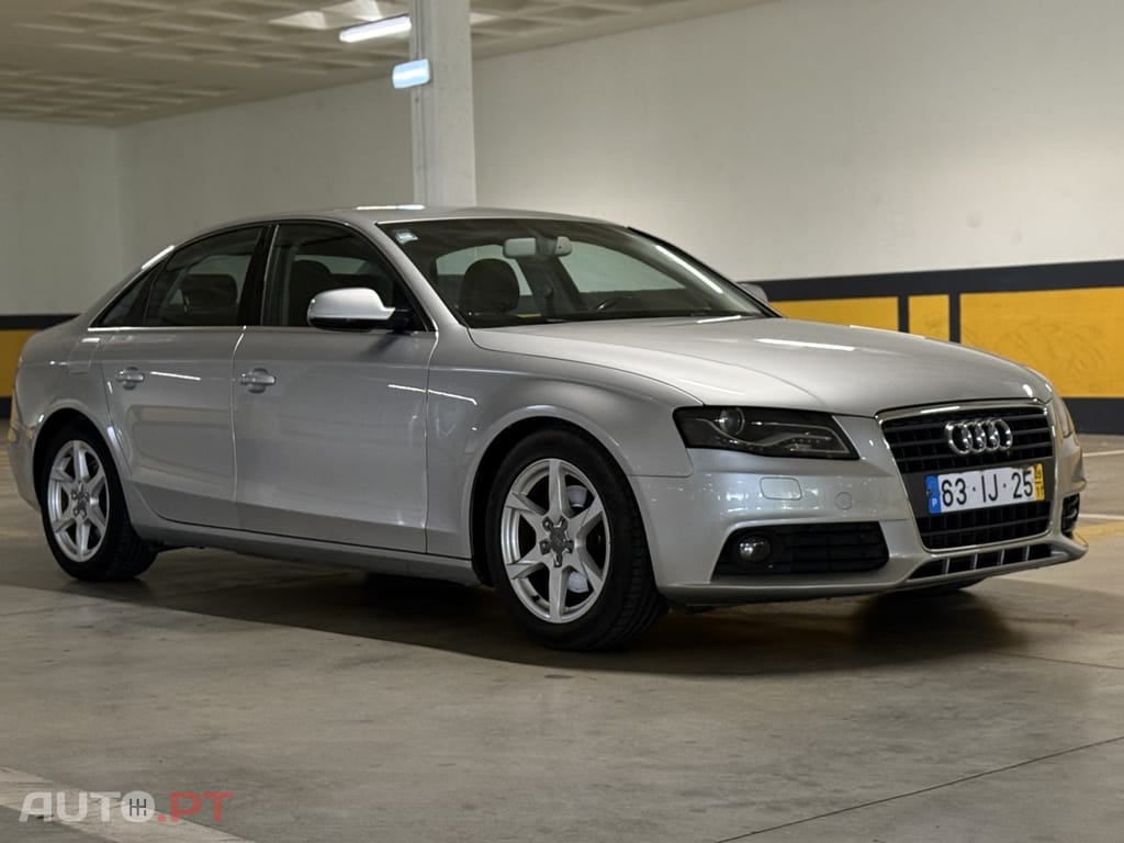 Audi A4 2.0 TDI S-line