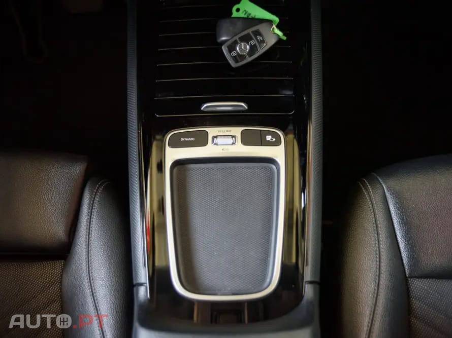 Mercedes-Benz GLA 180 d Style