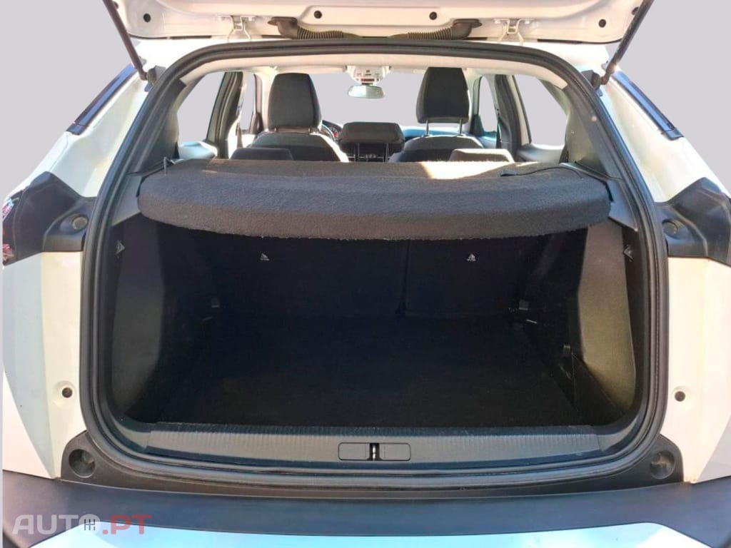 Peugeot 2008 1.2 Active Business