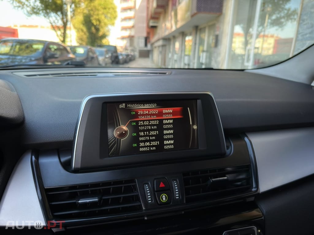 BMW 216 d 7L Advantage