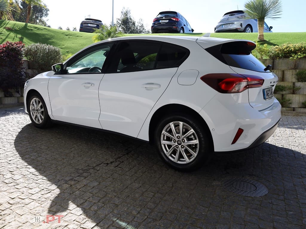 Ford Focus 1.0 EcoBoost MHEV Connected