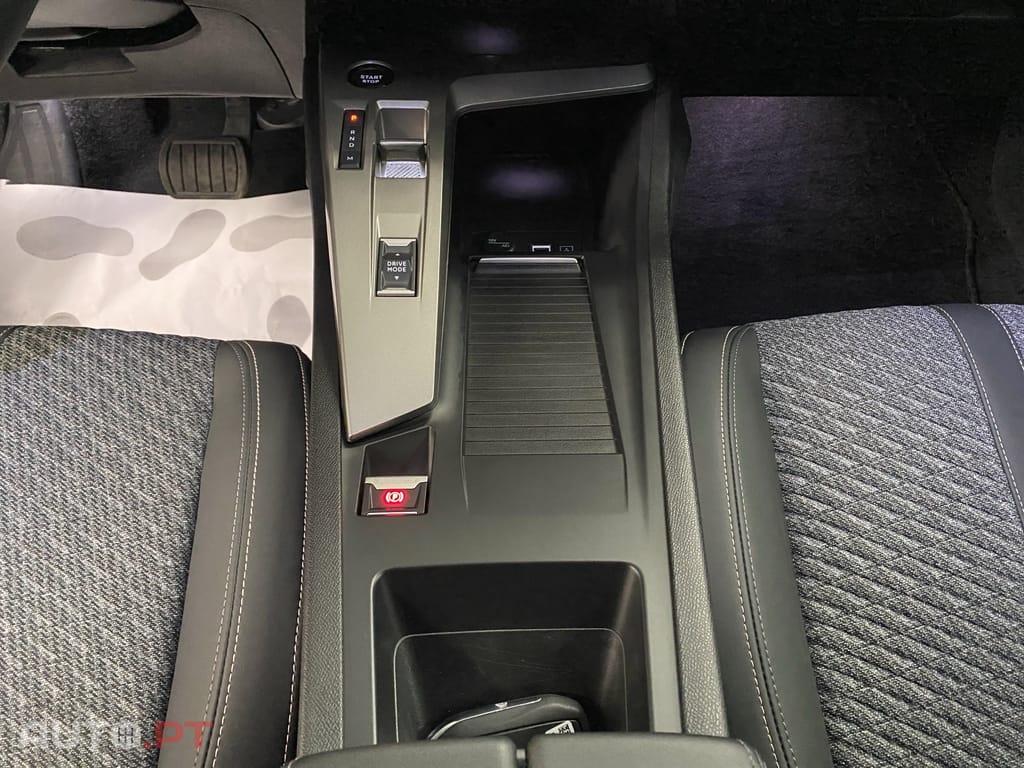 Peugeot 308 SW 1.2 Hybrid Allure e-DCS6