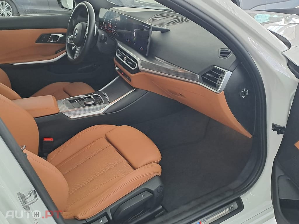 BMW 320 e Touring Pack Desportivo M Auto