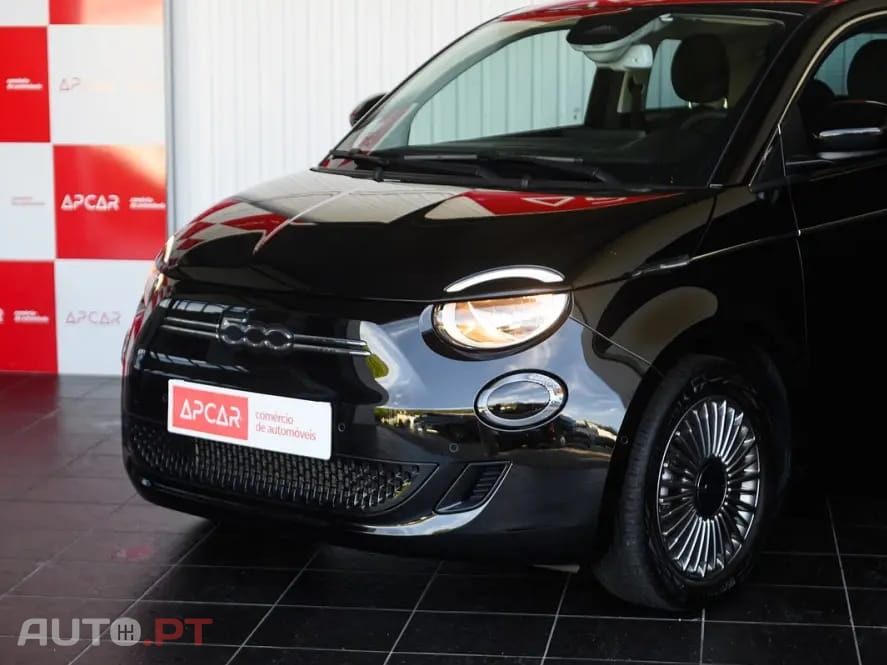 Fiat 500e 42 kWh Icon
