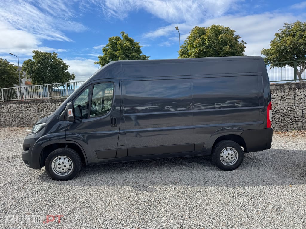 Peugeot Boxer 2.2 HDi 333 L2H2 Pack CD Clim