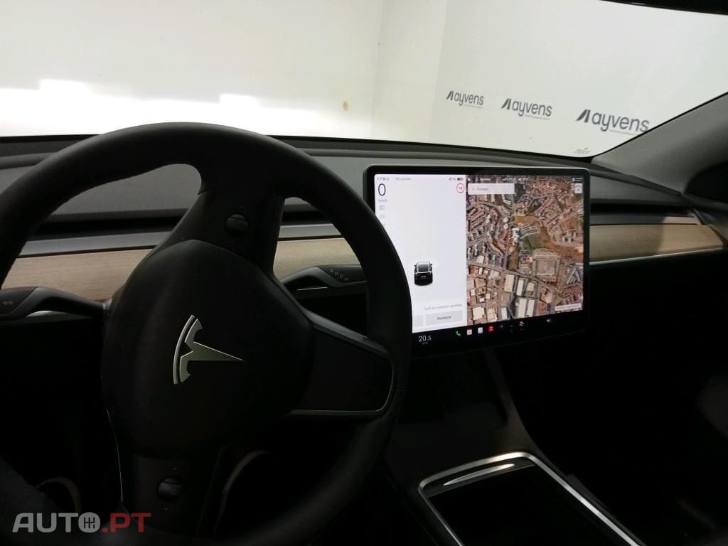 Tesla Model Y Long Range Tração Integral
