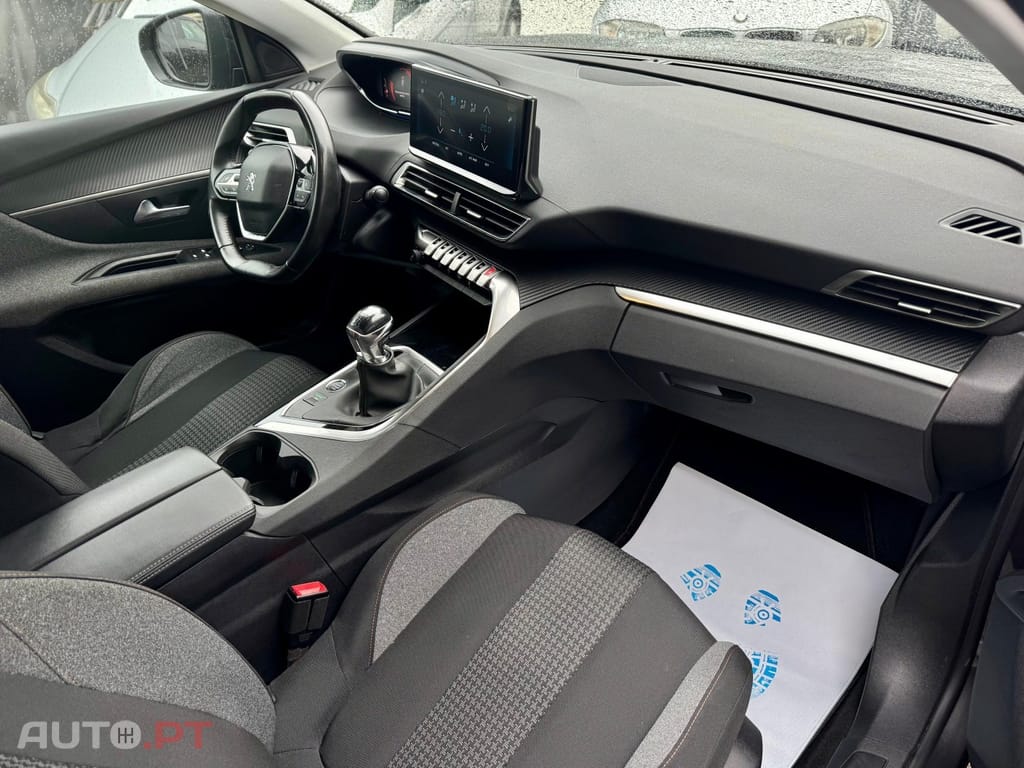 Peugeot 3008 1.5 BlueHDi Active Pack