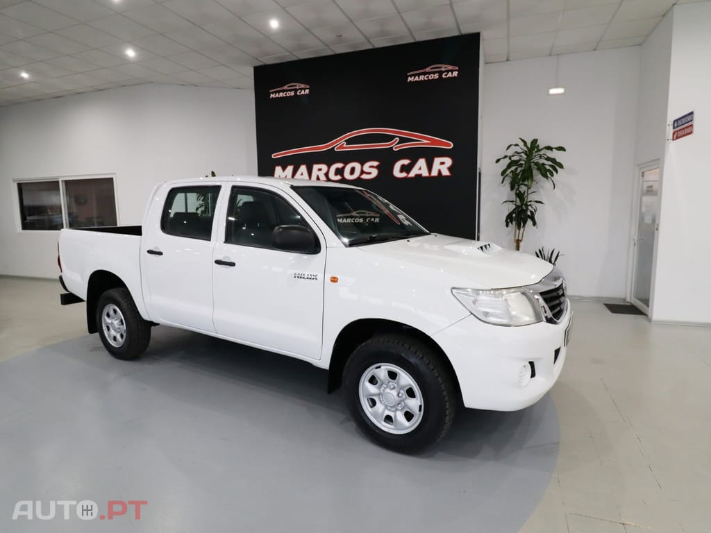 Toyota Hilux 2.5 D-4D 4WD CD PM
