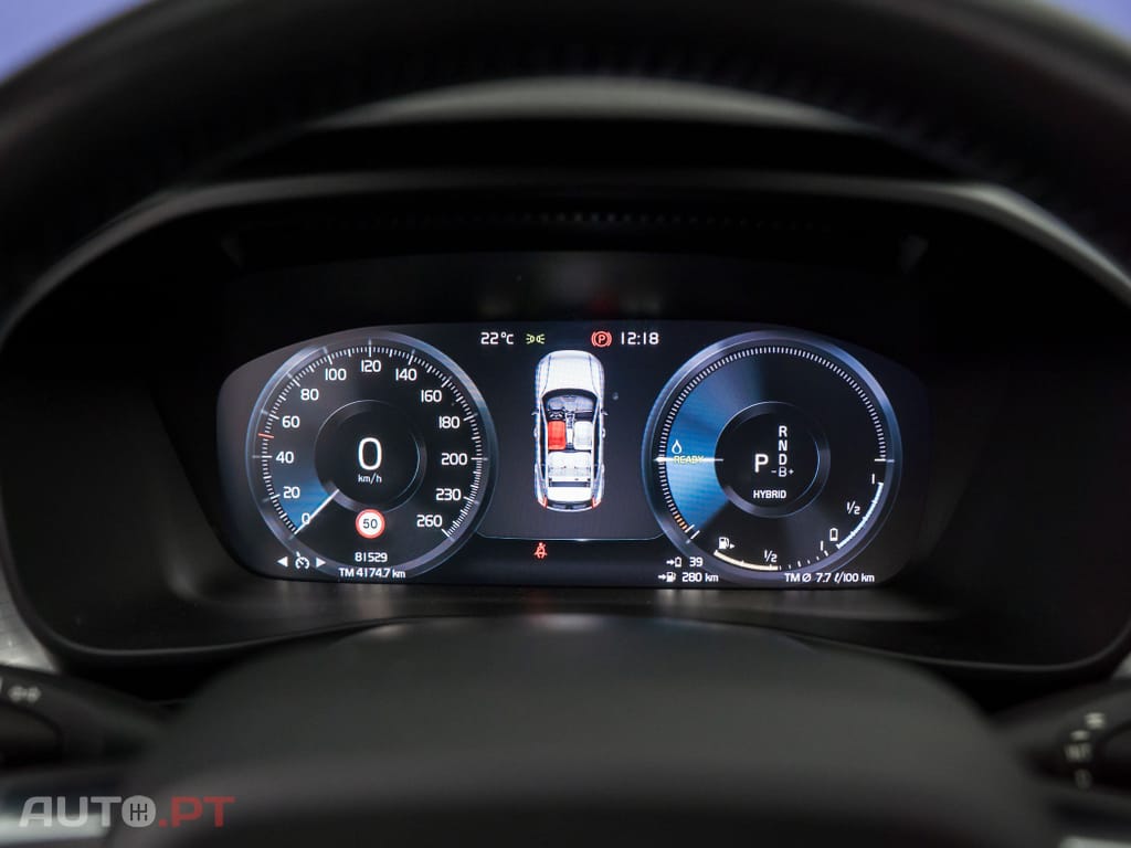 Volvo XC40 1.5 T5 PHEV R-Design