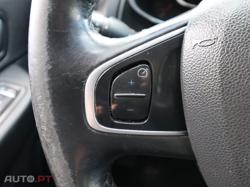 Renault Clio Sport Tourer Energy dCi 110 Start & Stop INTENS