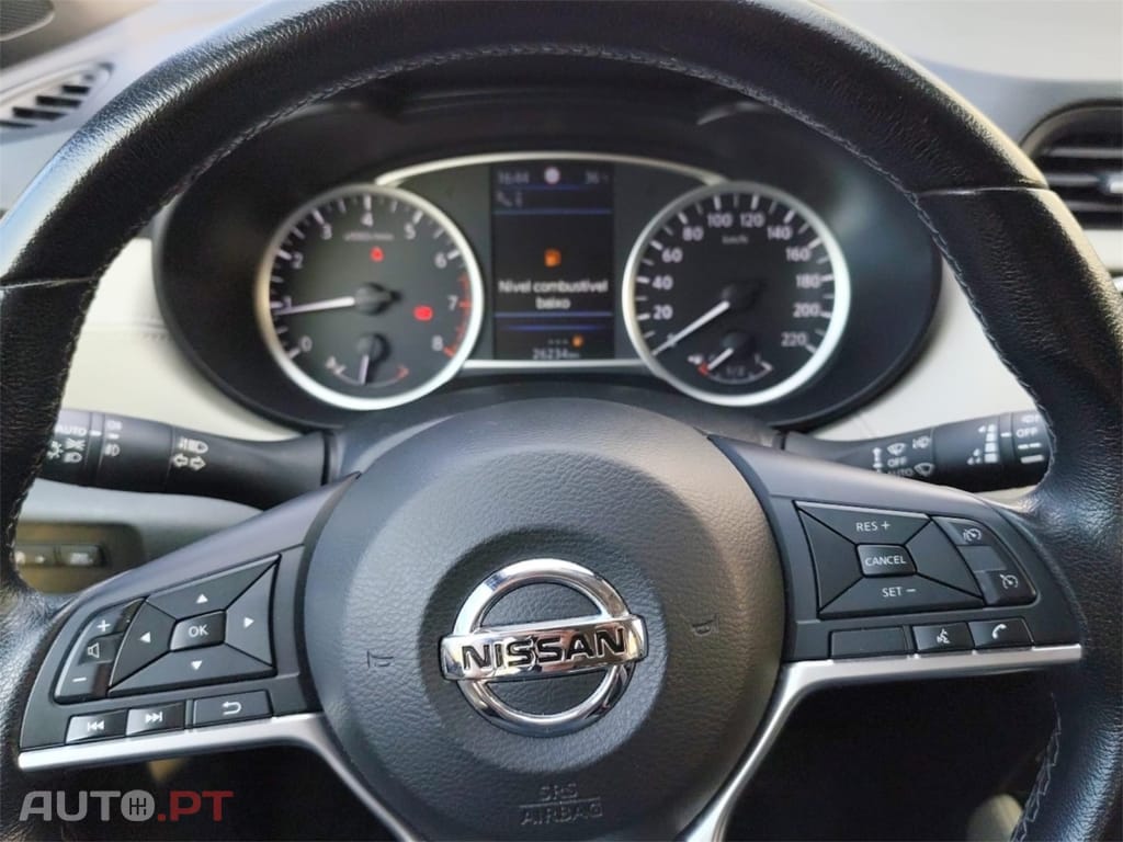 Nissan Micra 1.0 G Acenta