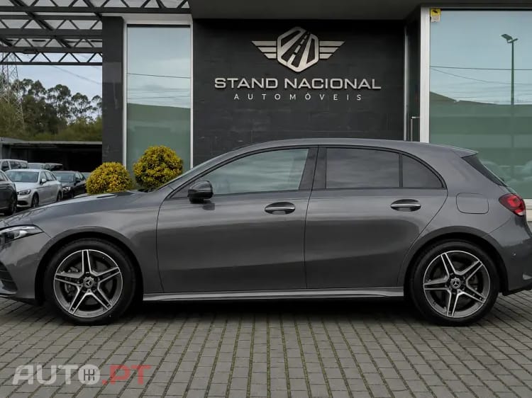 Mercedes-Benz A 250 e AMG Line