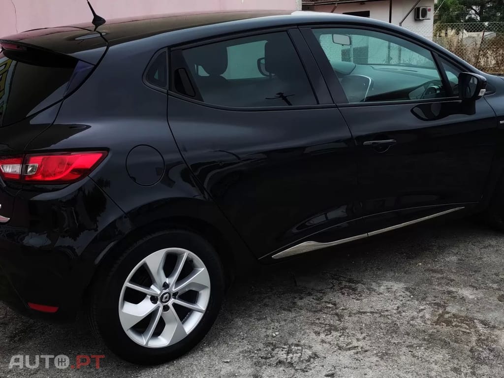 Renault Clio 0.9 TCe Limited Edition