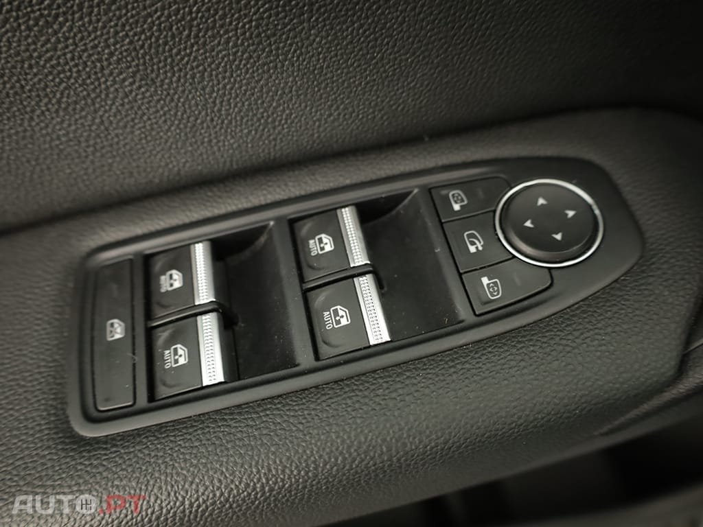 Renault Captur Captur 1.0 TCe Techno Bi-Fuel