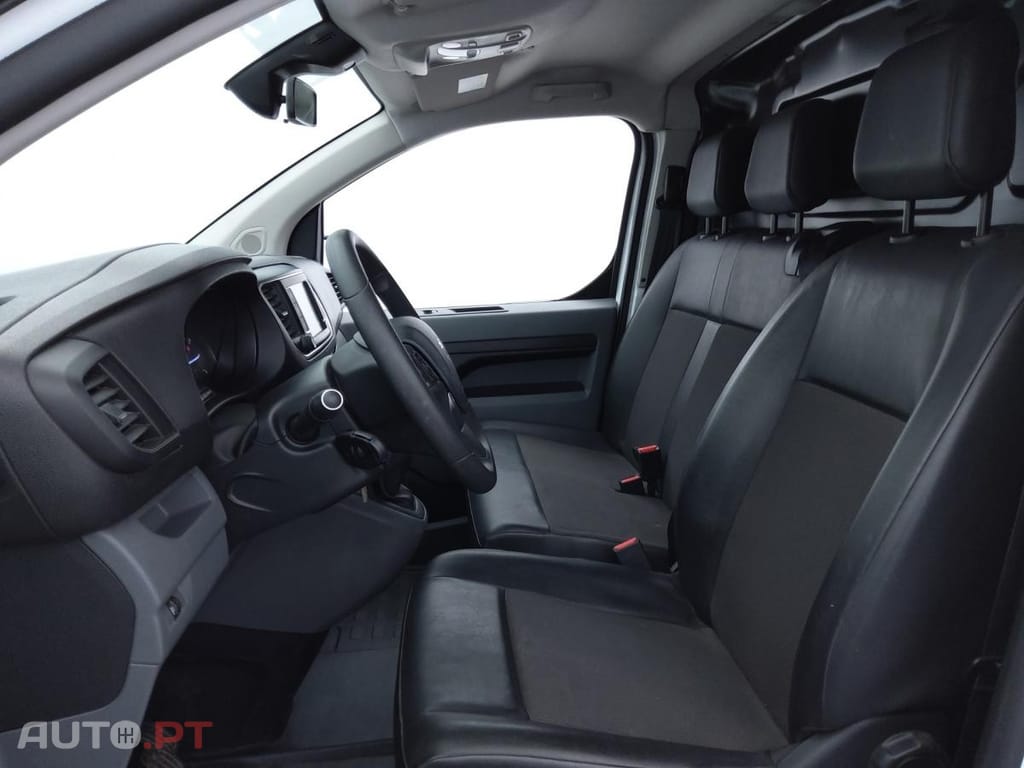 Peugeot Expert 2.0 BlueHDi Long Asphalt