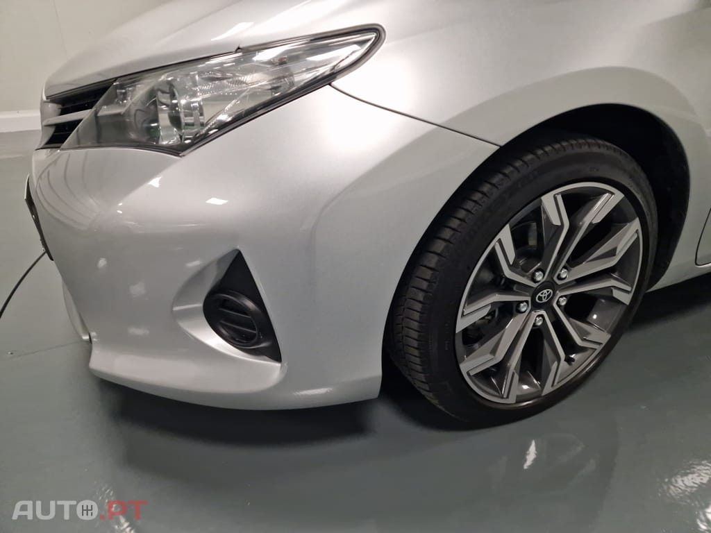 Toyota Auris Touring Sports 1.4 D-4D Active+AC