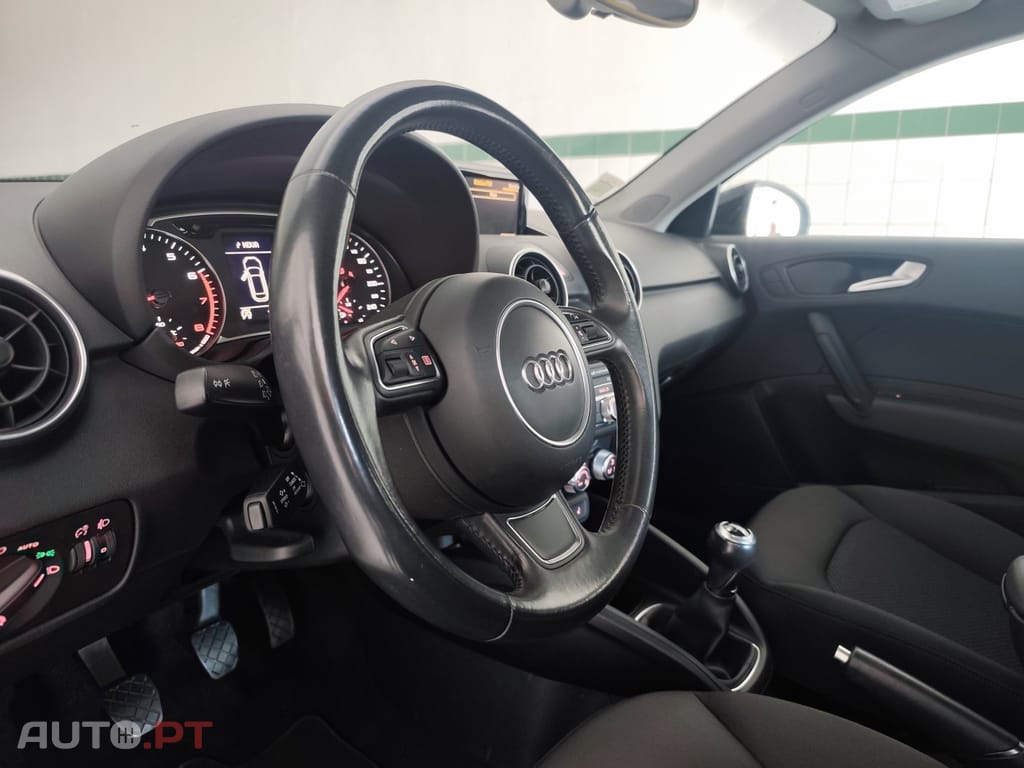 Audi A1 1.0 TFSI Design